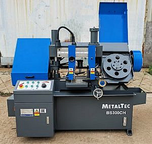 Фото 21 - MetalTec BS 300 CH ленточнопильный станок для резки металла под углом 90°.