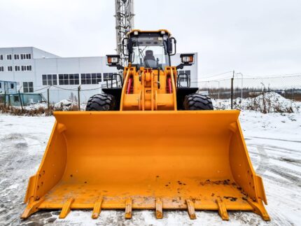 Фото 7 - Фронтальный погрузчик Lonking CDM853.