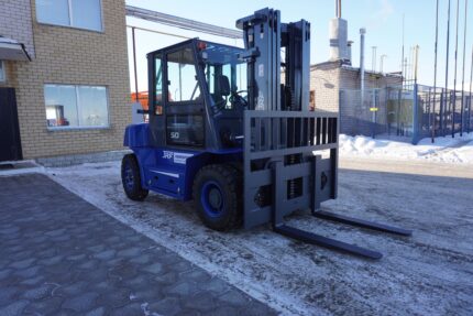 Фото 40 - Вилочный погрузчик TRF D60-4i.